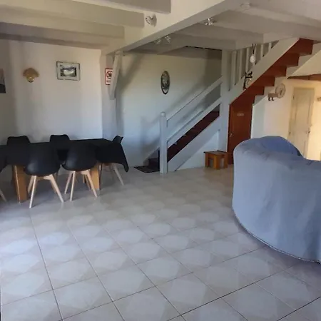 Perché Sur Crête Dans Un Petit Village Des Hautes-pyrénées Casa vacanze *