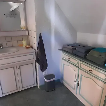 Perché Sur Crête Dans Un Petit Village Des Hautes-pyrénées * Ossun-ez-Angles