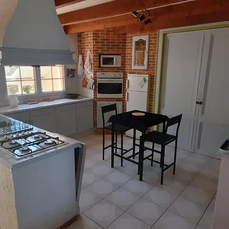 Casa vacanze Perché Sur Crête Dans Un Petit Village Des Hautes-pyrénées